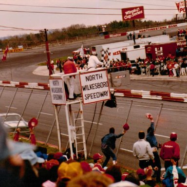 Northwestern Bank 400, North Wilkesboro Speedway, April 8, 1984