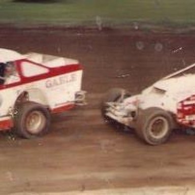 95 Sportsman Champ Bob Veeder (53) and Mike Gillette @ Brookfield Speedway (NY)