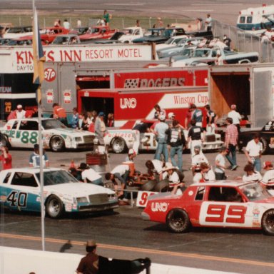 Virginia 500, Martinsville Speedway, April 26, 1981