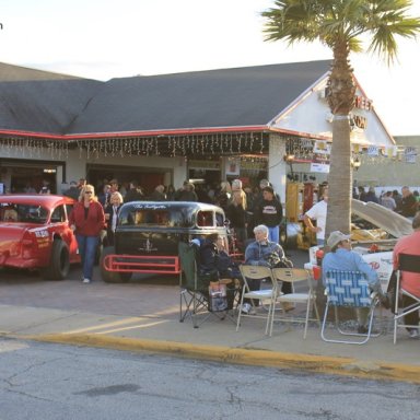 Back to Roots/Victory Lane Racing Assn.