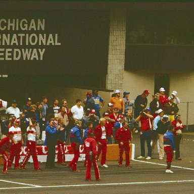 #9 Bill Elliott Crew Celebrates 1985 Miller 400 @ Michigan