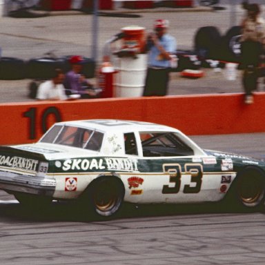 #33 Harry Gant 1981 Champion Spark Plug 400 @ Michigan International Speedway