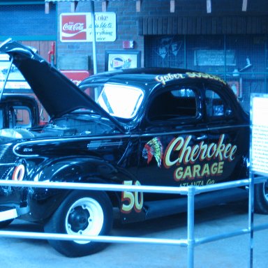 Cherokee Garage