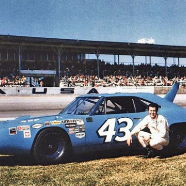 Richard Petty GN Plymouth Superbird 1970