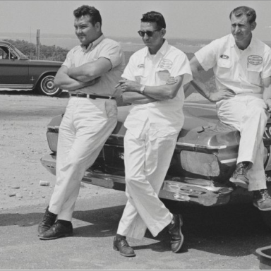 Jimmy Pardue car and Hauler at Bridgehampton 1964