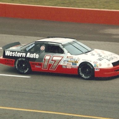 17 DARRELL WALTRIP