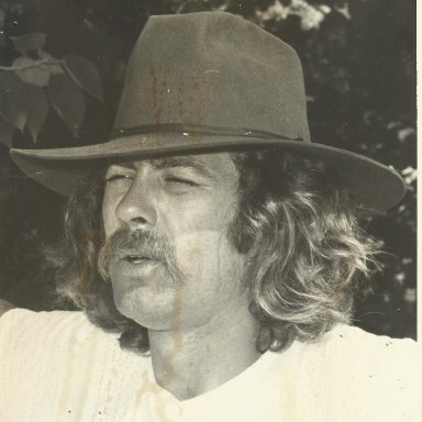 Russell Mendez