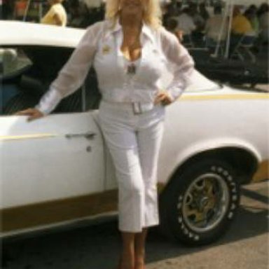 Linda Vaughn