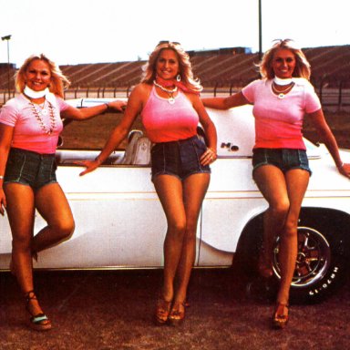 Linda Vaughn