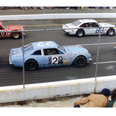 Rick Mast(2) and Bubba Tatum(83)