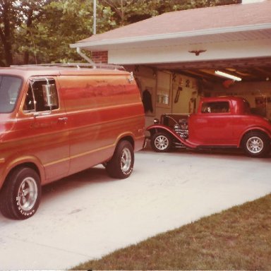 Ron's '73 Dodge Van