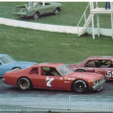 J.E. Beard(59), Morgan Shepherd(7) and Sonny Hutchins