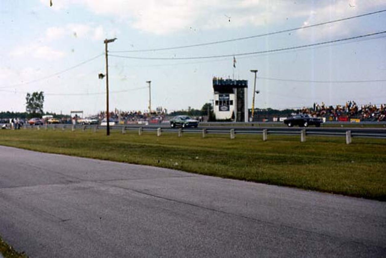 TRI_CITY_DRAGWAY_SAGINAW_MI Gallery Tom Kasch