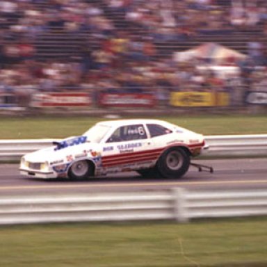 BOB_GLIDDEN_PINTO_77_INDY
