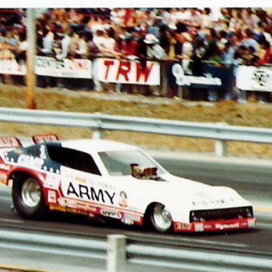 SNAKE_S_ARMY_CAR_AT_SPEED GATORS