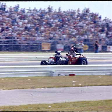 WILD_WILLY__WITH_OUT_WING_INDY