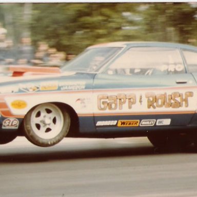 GAPP___ROUSH_MUSTANG_WHEEL_STAND