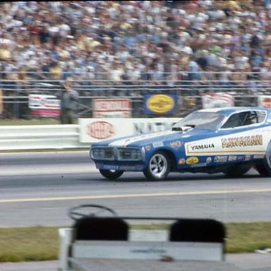 HAWAIIAN_FUNNY_CAR_71_INDY