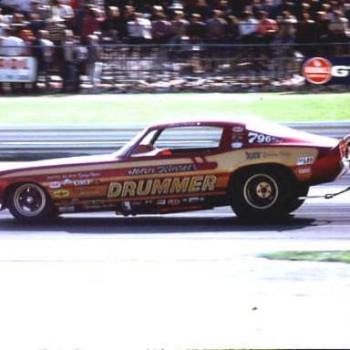 JOHN_KINSEL_FUNNY_CAR_72_INDY