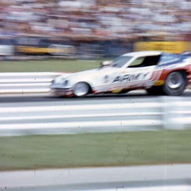 SNAKE_S_ARMY_CAR_AT_SPEED_74 INDY