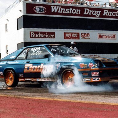 84_GATORS_TK3300_FWD_DODGE