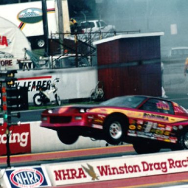 JIM_BOBURKA_CAMARO_WHEELSTAND KEYSTONES
