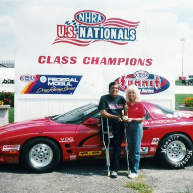 TK3300_P_SA_2000_TROPHY_PICTURE