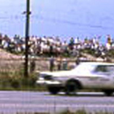 DODGE_VS_PONTIAC_7_62_DETRO