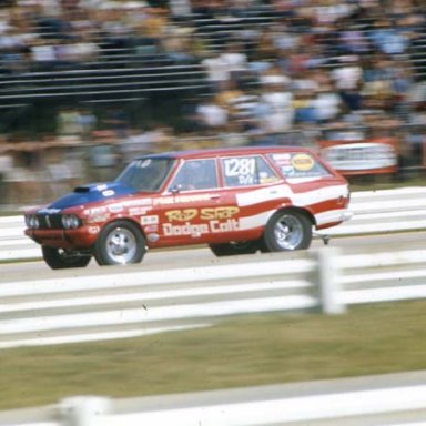 ROD_SHOP_4_DOOR_COLT_D_A_71 INDY