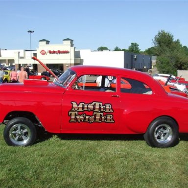 Mister Twister gasser at cruisein 6-09 photo by Todd Wingerter