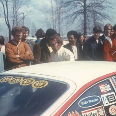 Bill Jenkins in pit dragway 42 1972  photo by Todd Wingerter