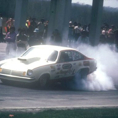 Bill Jenkins burn-out at thompson 1974 photo by Todd Wingerter
