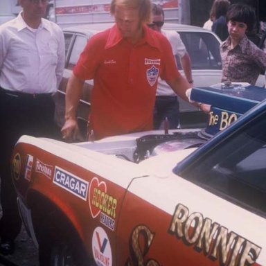 Ronnie Sox at match race at Thompson 1974  photo by Todd Wingerter