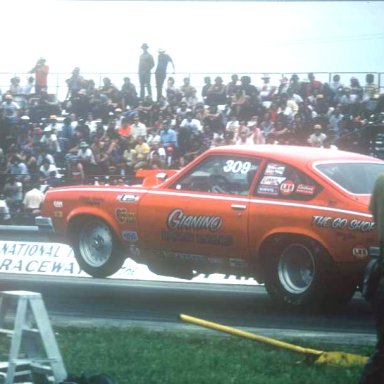 Sam Gianino coming off 1974 springnts  photo by Todd Wingerter