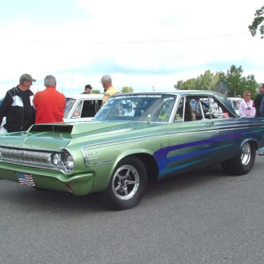 08- 29- 09 NMCA  64 Dodge in staging lane 033