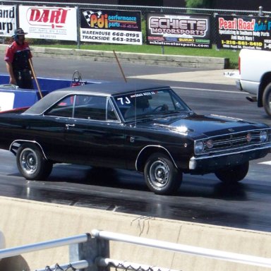 # 1113 Rodney Munchiando 68 Dart coming off