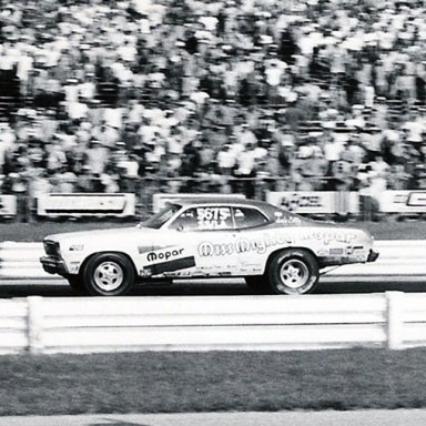 Judy Lilly SS-LA 1975 Indy