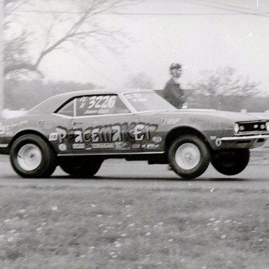 1974 Columbus Div 3 wcs DannyGeary in Bill Felkers 68 Ss-h car
