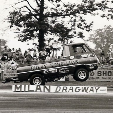 Chevy Rebellion wheel stander at Milan 7-73