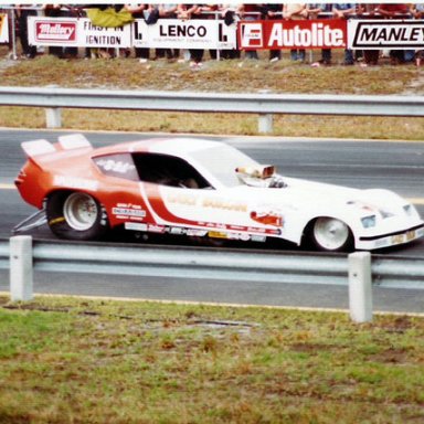 1977 Gatorsnts Gary Burgin at Speed