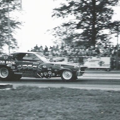 Boggs Bros coming off at Milan div3 wcs 1973