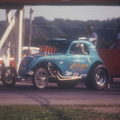 Danny Townsend coming off 1971 Dragway 42  photo by Todd Wingerter