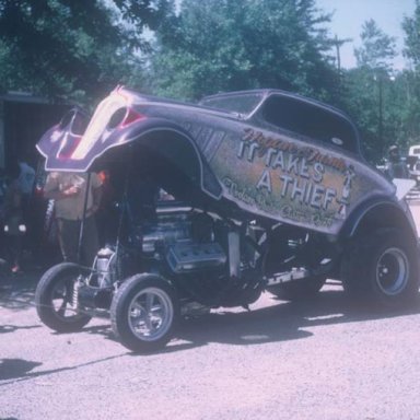 It Takes A thief in Dragway 42 pit 1970  photo by Todd Wingerter
