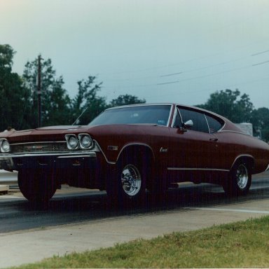 Paris Drag Strip - 68 Chevelle