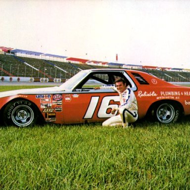 16 sisco 1977vi-vi