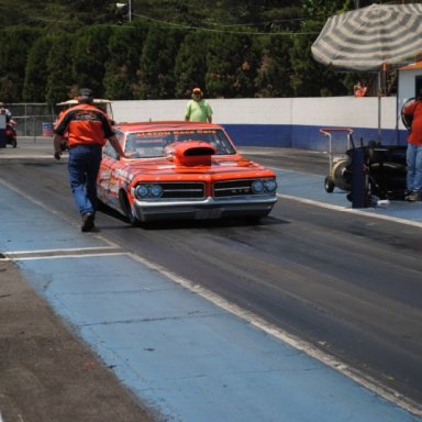 PIEDMONT DRAGSTRIP 5-15-2010 016