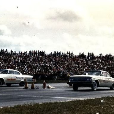 Dyno Don v The Ramchargers in 1961