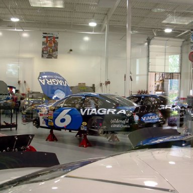 2004_0915-134 inside Roush car shop
