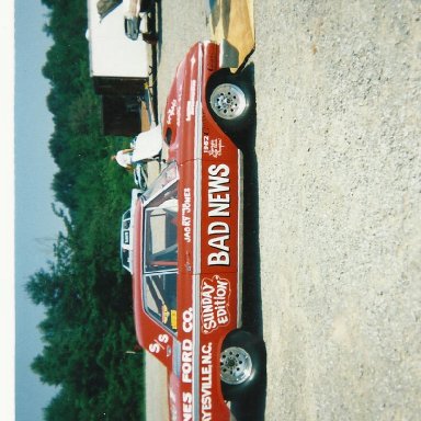 Picture of drag cars 111