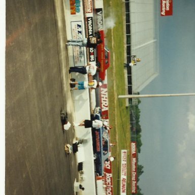 Picture of drag cars 101